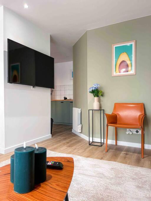 La Vie Est Belle A Montreuil Wi-Fi & Metro 9 Parking Gratuit 아파트 외부 사진